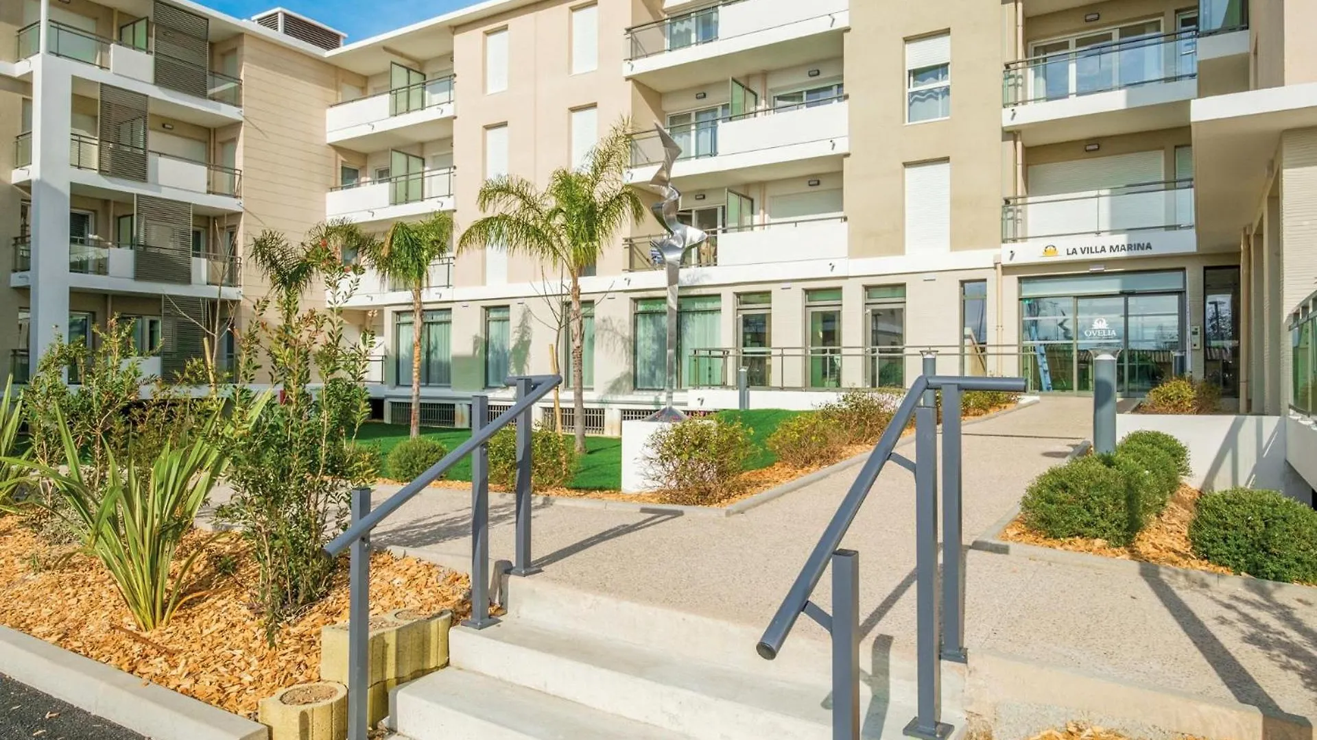 Apartment Ovelia Frejus - La Villa Marina
